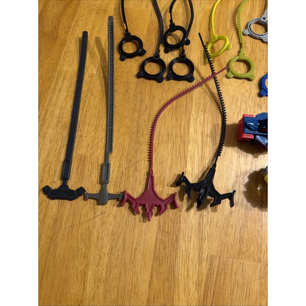 Beyblade Lot Of 37 With Launchers Rip Cords Takara Tomy Hasbro Vintage Y2K - Picture 9 of 10
